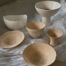 Load image into Gallery viewer, Minimalist Floral Arranging in Handmade Vessels