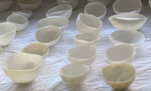 Load image into Gallery viewer, Porcelain Tea light