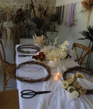 Load image into Gallery viewer, Dried Floral Wreath Arranging Workshop
